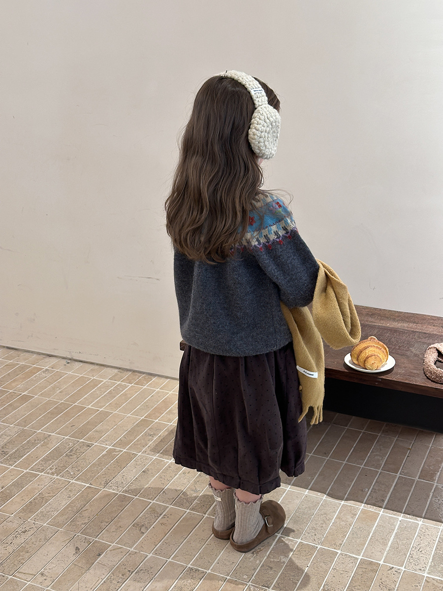 Aimobeibei 2025 Autumn New Collection Girls' Vintage Romantic Fair Isle Sweater Atmospheric Knitted Cardigan Jacket