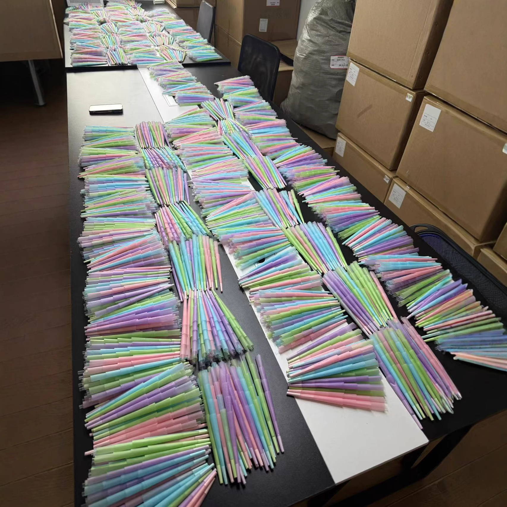 Cross-Border Amazon Factory Direct Sales Speaker Tube Wood Pulp Pre-Roll Paper Kingsize Tower Box Thousand Colorful Rollin