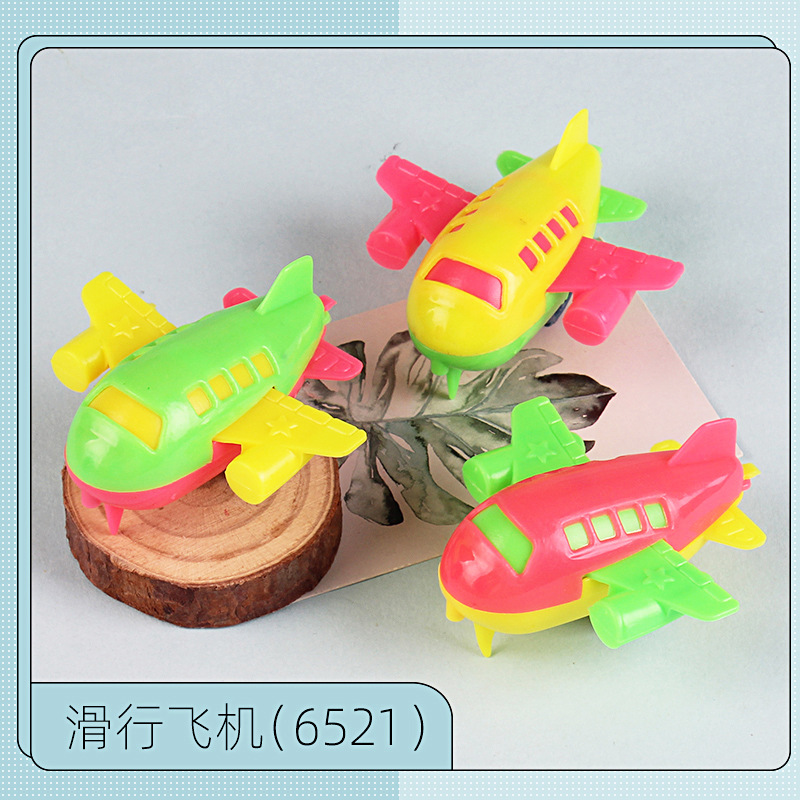 Оптовая поставка мини такси самолет маленькие игрушки подарки для детского сада подарки еда аксессуары вокруг школы