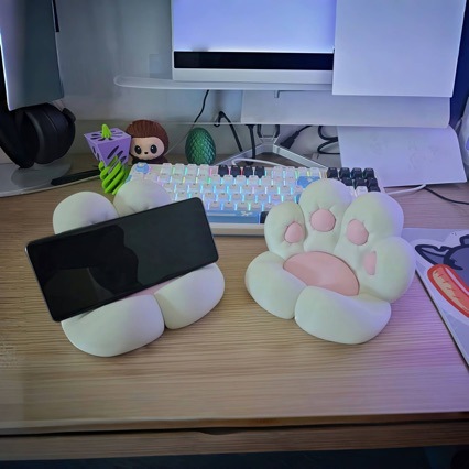 Cute and Creative Cat Claw 3D Printing Desktop Mobile Phone Tablet Home Office Dormitory Multi-Purpose Stand Office Goodies