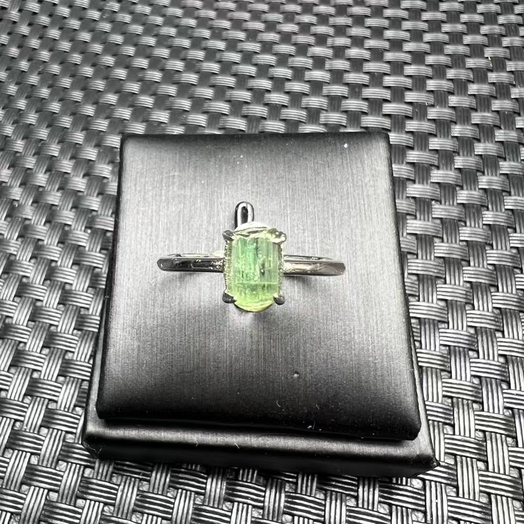 Natural tourmaline cylindrical ring, s925 silver inlay, tourmaline stone simple ring can be wholesale and retail