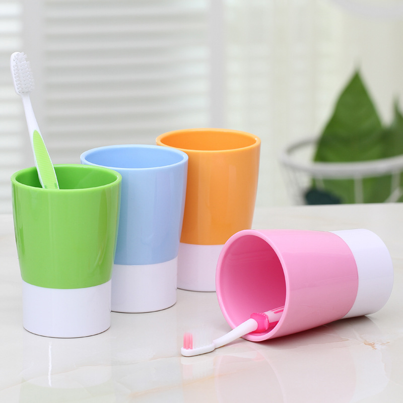 Toothbrush Holder Set, Stylish, Simple and Creative, Family of Three, Mouthwash Cup, Three-Cup Washing Set