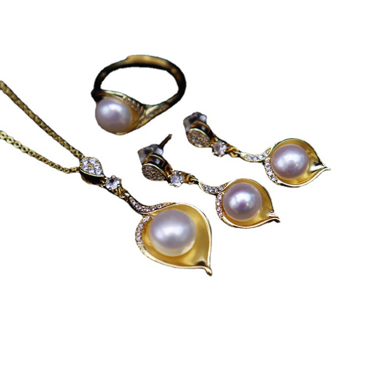 Various Styles of Freshwater Pearl Necklaces for Women, Versatile Inlaid Sets, Optional Fashion Accessories