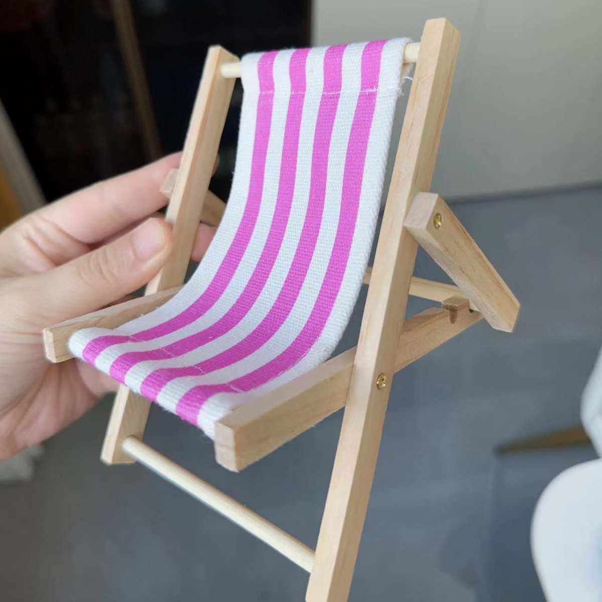 New Year Decoration Gift Mini Doll House dollhouse Pocket Furniture Beach Chair Miniature Foldable Mobile Phone