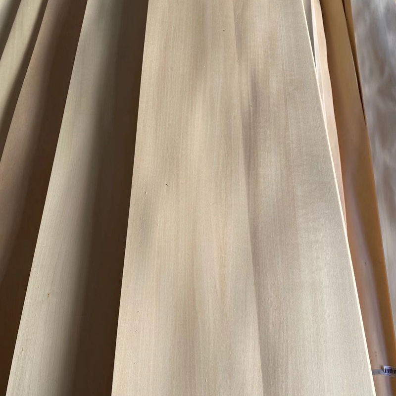 Wood Veneer Basswood Pattern Wood Veneer 0.5mm Furniture Floor Decorative Veneer Wood Veneer Manufacturer Natural Log Basswood Veneer
