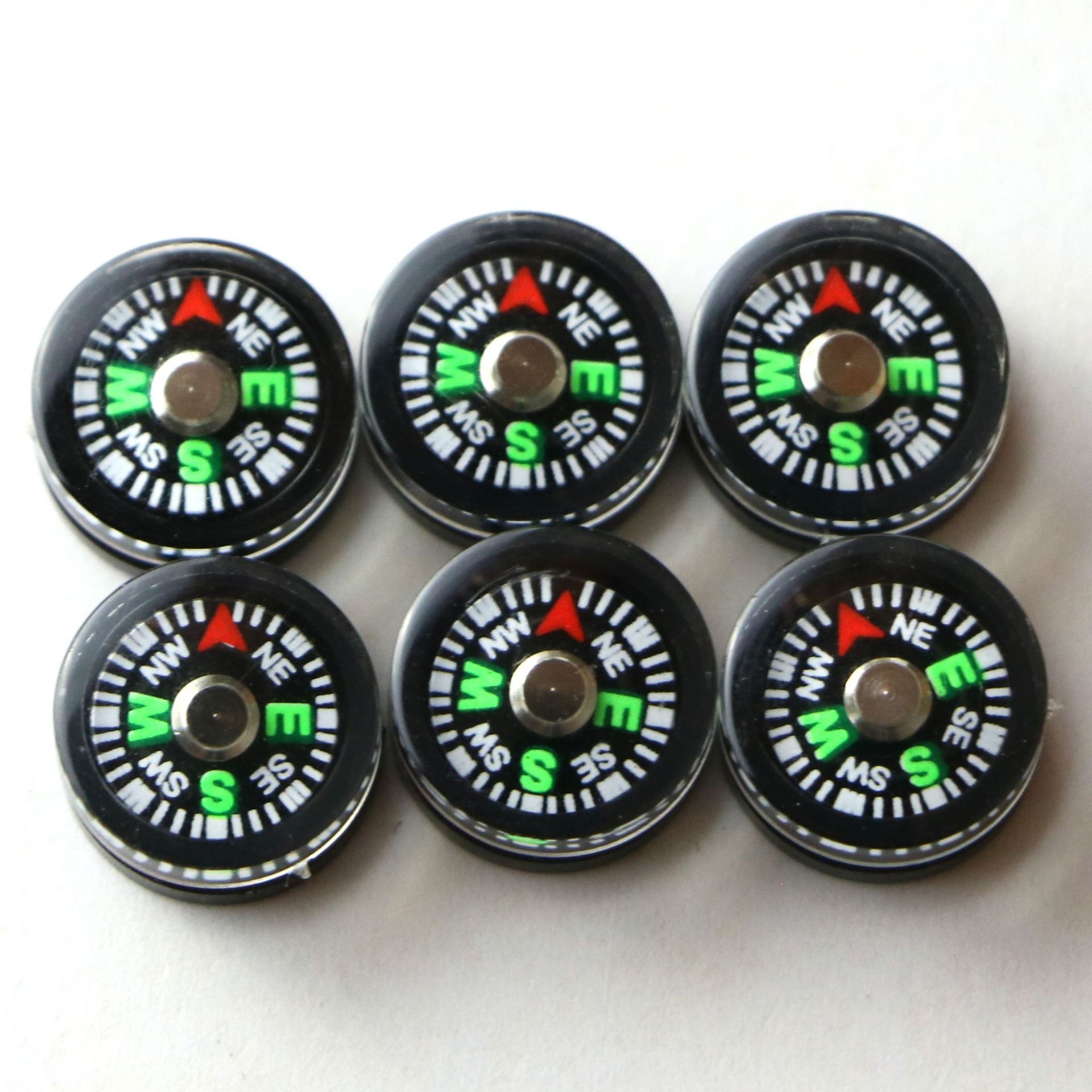 Factory Direct Sales 12mm Compass North Needle Large Quantity Spot High Quality Outdoor Accurate Oil Injection Plastic Compass