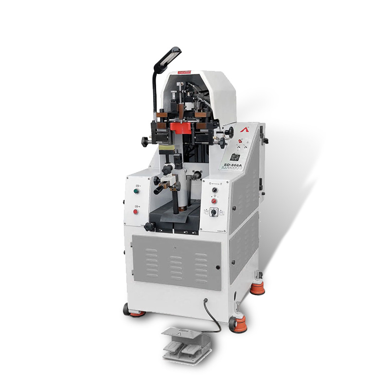 Shengda Technology Guangdong Has Completely Mastered the Laster Head in the Set Position and the Oil Pressure Automatic Back Heel Machine Is Sold Directly by the Manufacturer