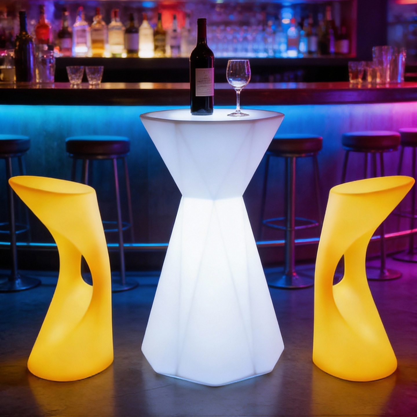 Барный стол Люминеус с высокими стульями для открытых мероприятий, ресторанов и коктейльных вечеринок