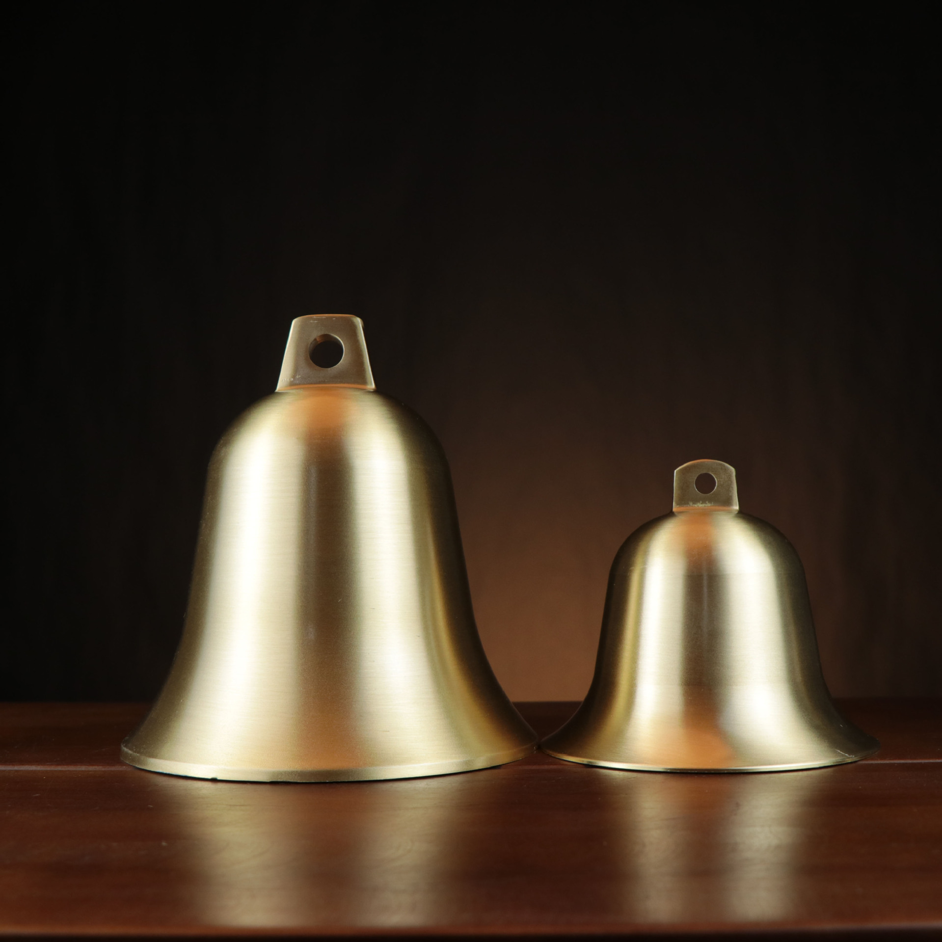 Copper Bell, Copper Bell Ornament, Copper Bell, Large and Small Door-To-Door Sound, Oversized Home Wind Chime Pendant, Bell