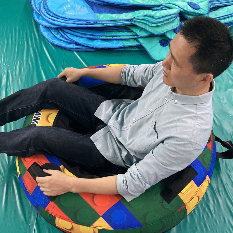 Factory Direct Supply Inflatable Snow Tube Slide, Outdoor Dry Land Hard-Bottomed Grass Sled, Inflatable Round Tube
