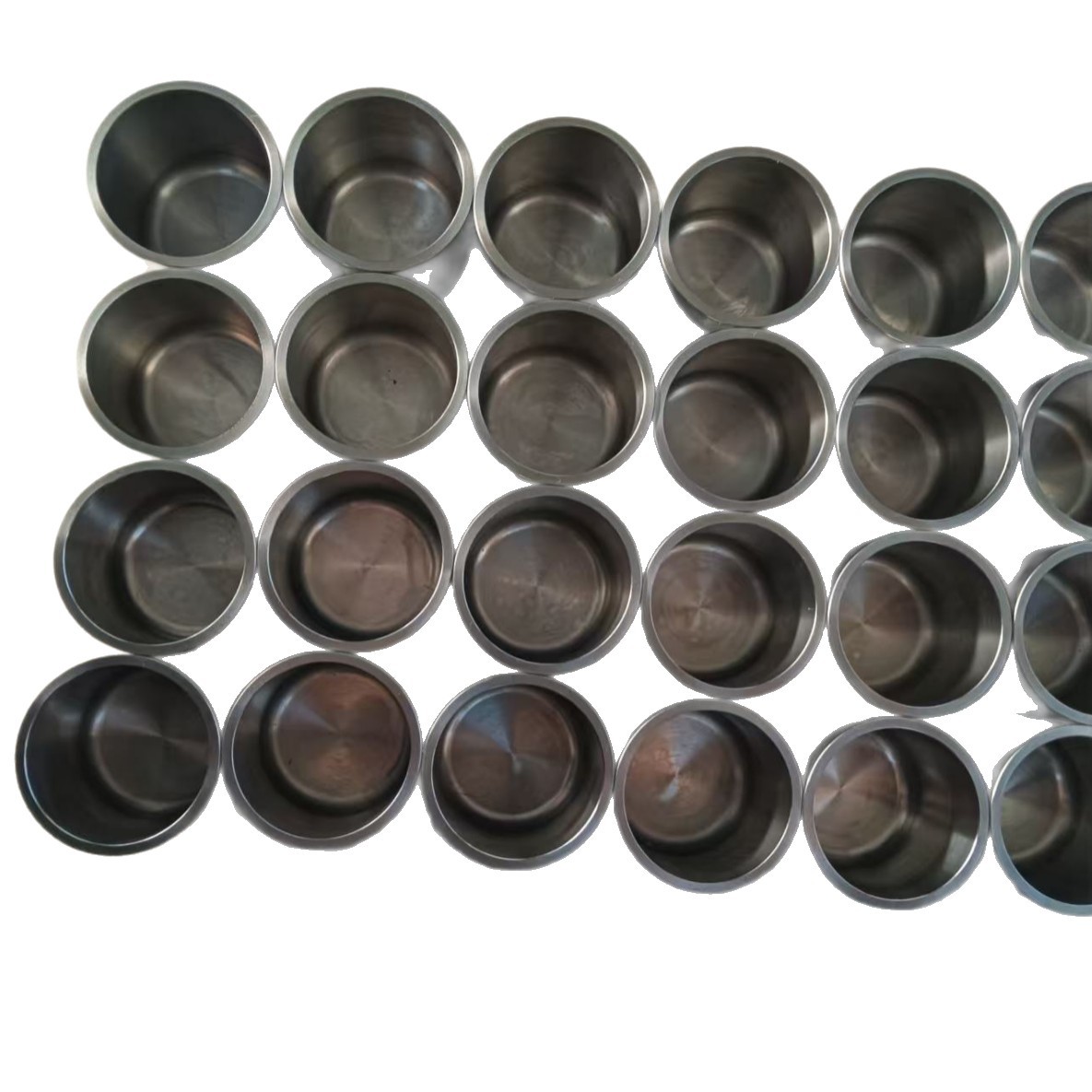 Manufacturer Supplies Zirconium Metal Processing Crucible, Turned Zirconium Crucible, Zirconium Cup, Experimental Industrial Cylindrical Zirconium Crucible with Lid