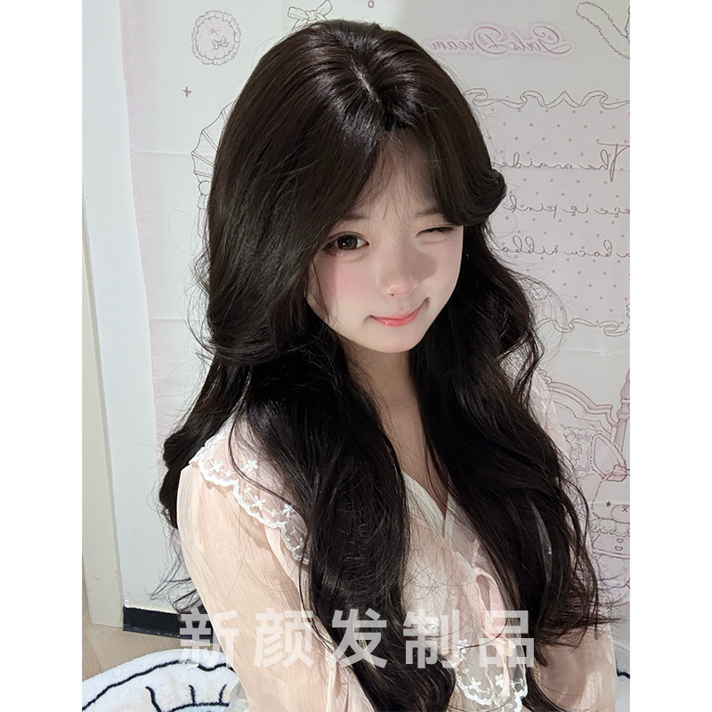 New Yan Wig [Heart Ruth] Eight-character Bangs Black Tea Color Internet Celebrity Long Curly Hair Temperament Natural Full Headgear