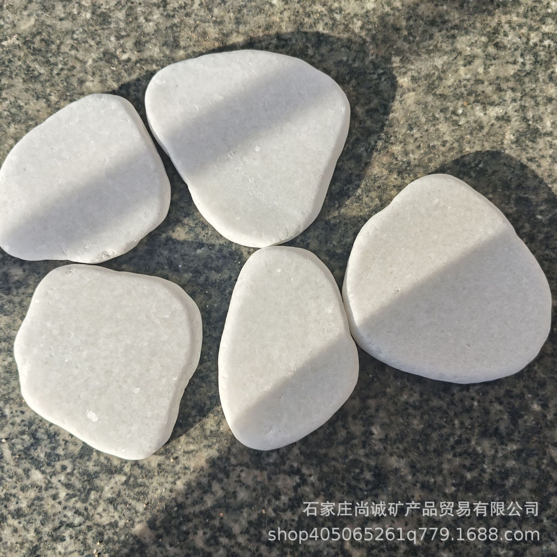 Белая крашеная галька, белые камни для живописи, каменная крошка, белые гальки