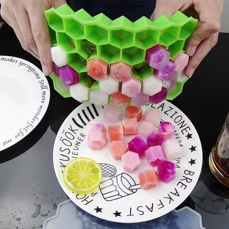 Cross-Border Silicone Ice Tray Molds Are Easy to Release, Refrigerator Quick-Frozen, Quick-Out Ice, Household Ice Making Film, Honeycomb Ice Tray