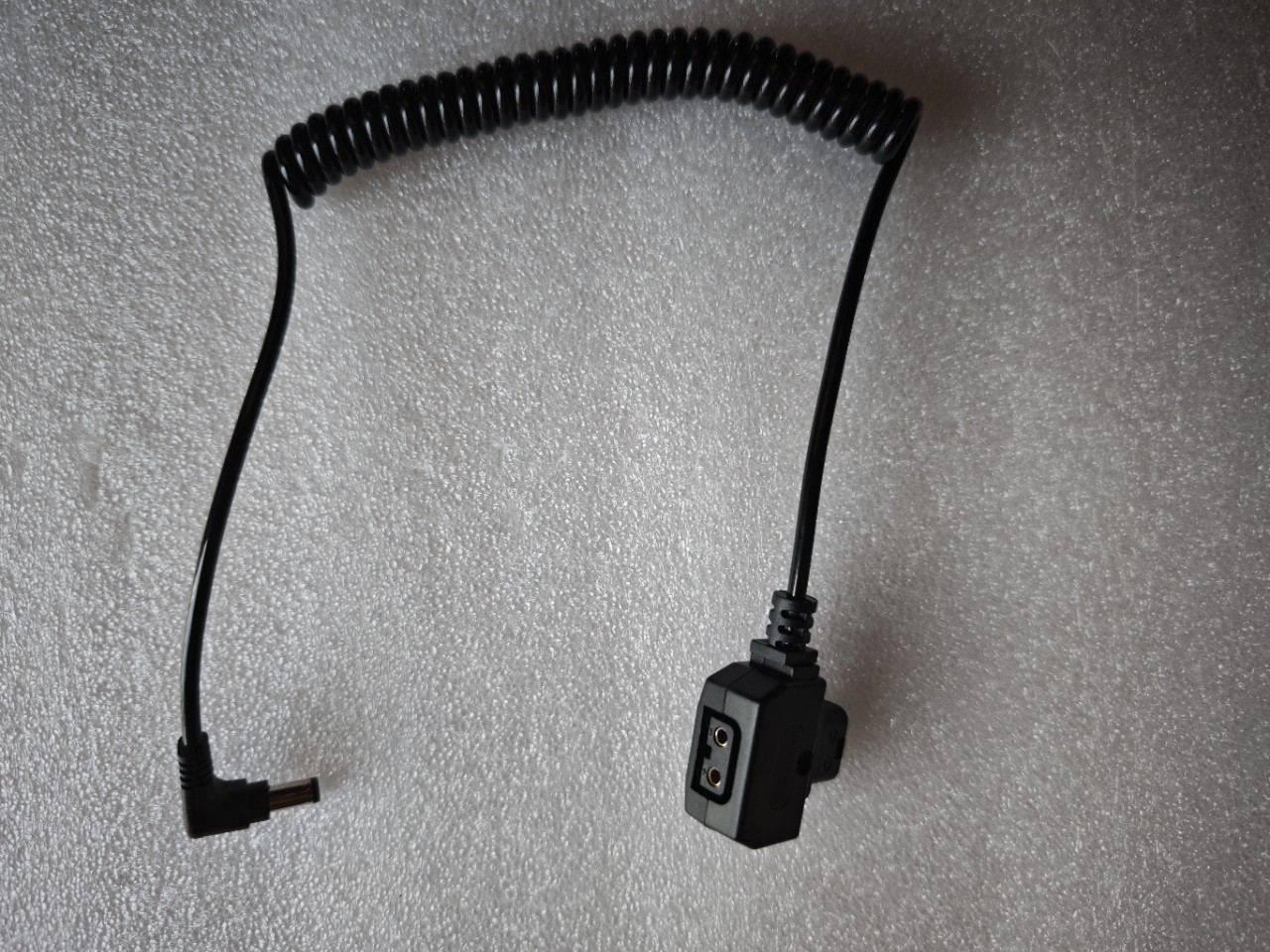 Кабель D-Tap Male to Female для передачи изображения Dc5525 Bmcc с выходом Dtap Female