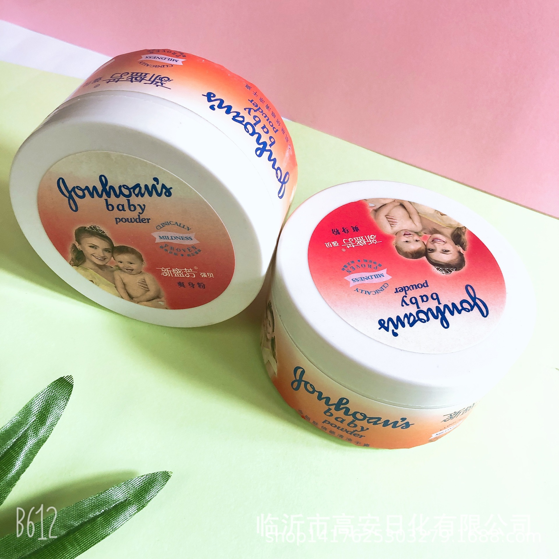 150 grams of baby prickly heat powder children's talcum powder prickly heat powder anti-red buttocks run Jianghu two yuan store a 100 box