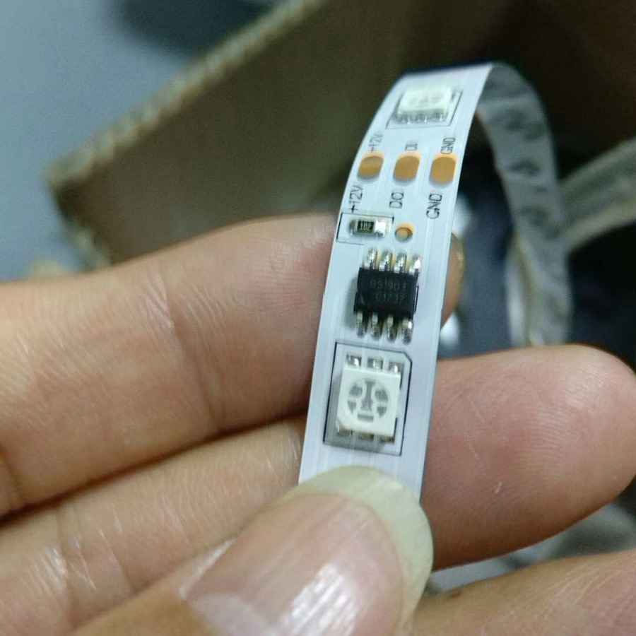 Sm16703Ap2 Four-Wire Rgb Fantasy Light Strip Driver Chip Cc Supports Dead Pixel Smap3 Constant Current Source Ic