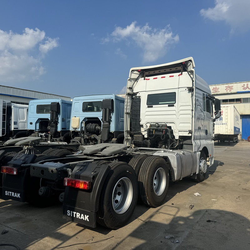 Продается трактор Shandeka, б/у, 10 колес, грузовой трактор с мощностью 380 л.с.