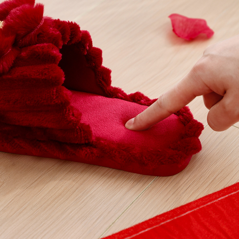 Wedding slippers Baotou autumn and winter a pair of big red festive wedding couple cotton-padded wedding woman bride dowry