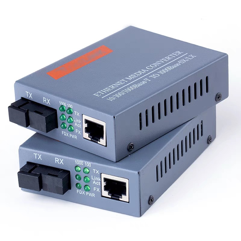 Monitoring 100m Gigabit Fiber Optic Transceiver 1 Optical 1 Electrical 1 Optical 4 Electrical 1 Optical 8 Electrical Single Mode Single Fiber Sc Photoelectric Converter