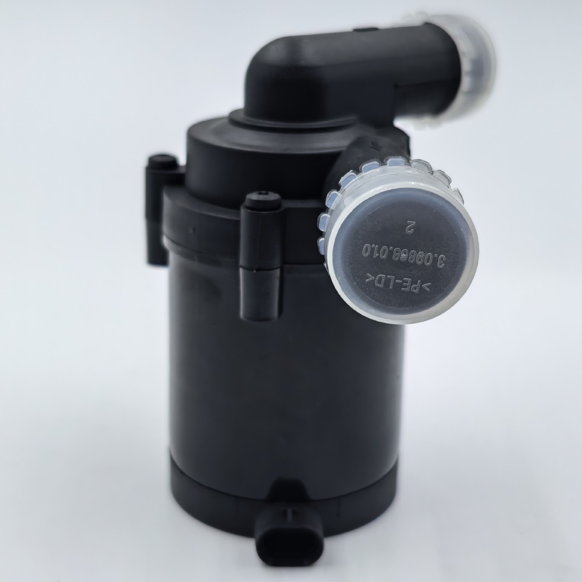 Car Cooling Water Pump 9002514B Suitable for Land Rover 2004-2013 Car Accessories Loose Water Pump