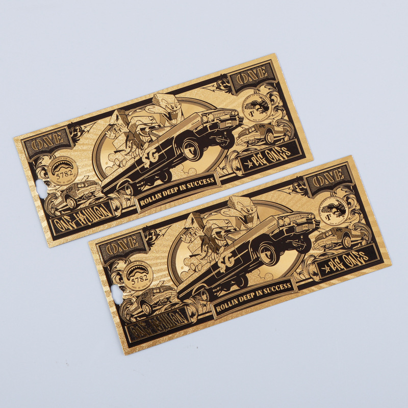 Bitcoin Plastic Gold Foil One Piece Series Japanese Yen Commemorative Coin Gold Foil Banknote Currency Creative Plastic Coin Customization