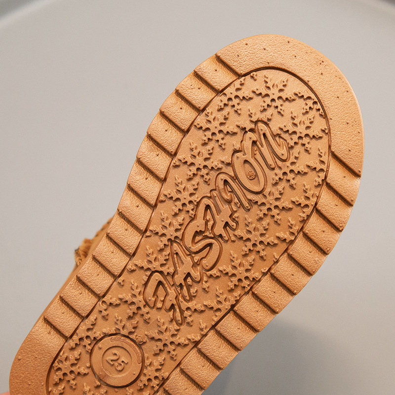 Children's Snow Boots for Boys and Girls 2025 Winter New Slip-On Short Boots Suede Cotton Shoes with Added Fleece for Warmth for Older Children