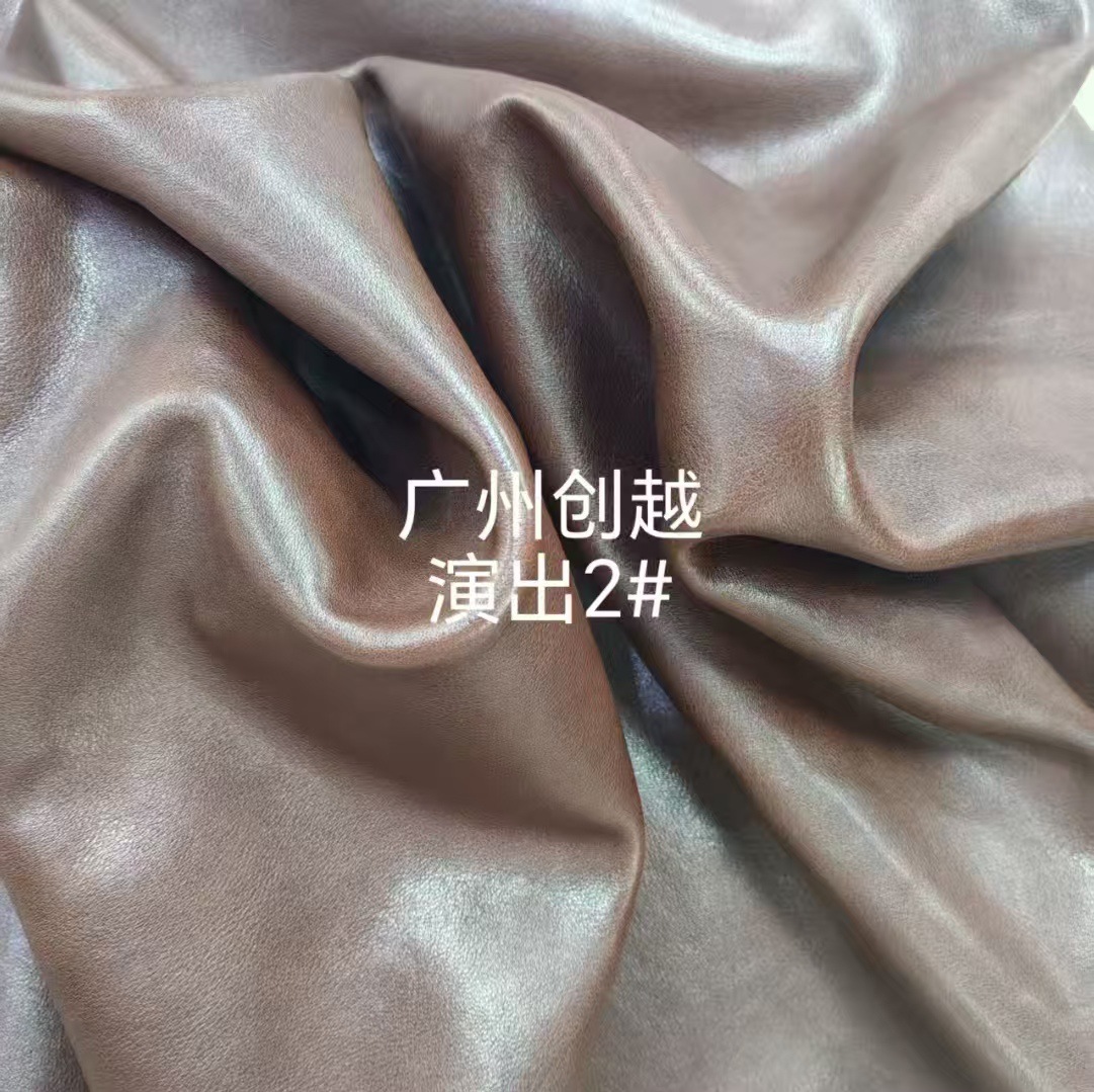 Guangzhou Chuangyue Factory Clearance Price Vegetable Tanned Performance Leather Suitable for Making Key Bags/Belts