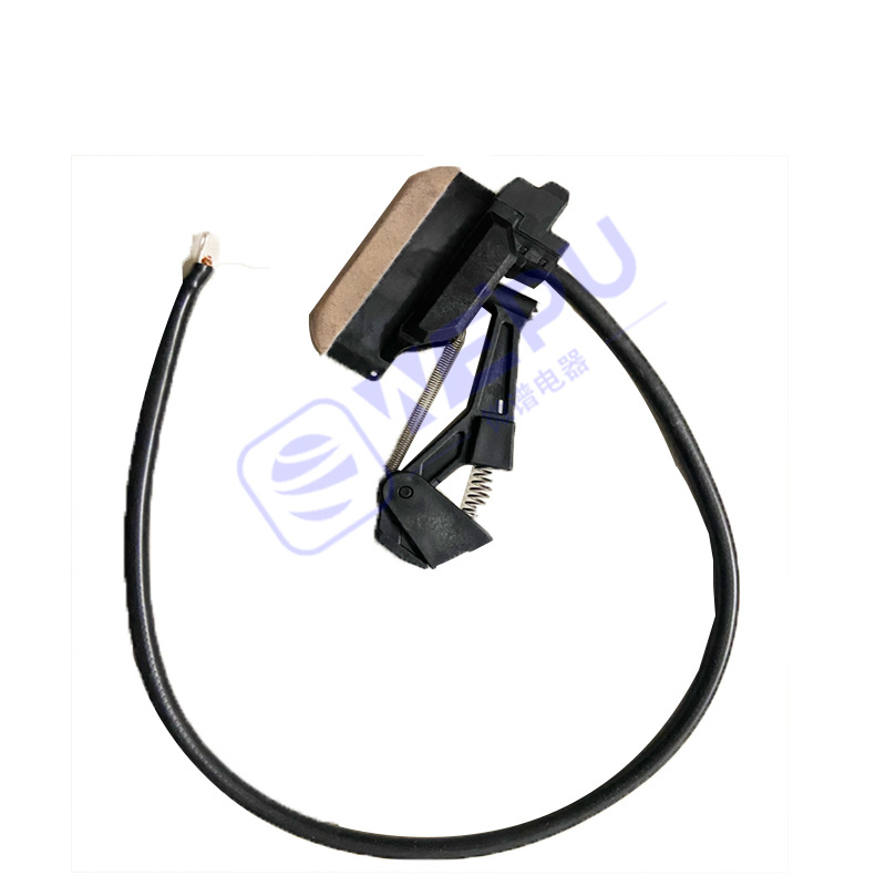 C-Type Slip Ring Collector Multi-Pole Combination Conductive Rail Power Transmission Equipment Single-Head Collector High Wear-Resistant Carbon Brush