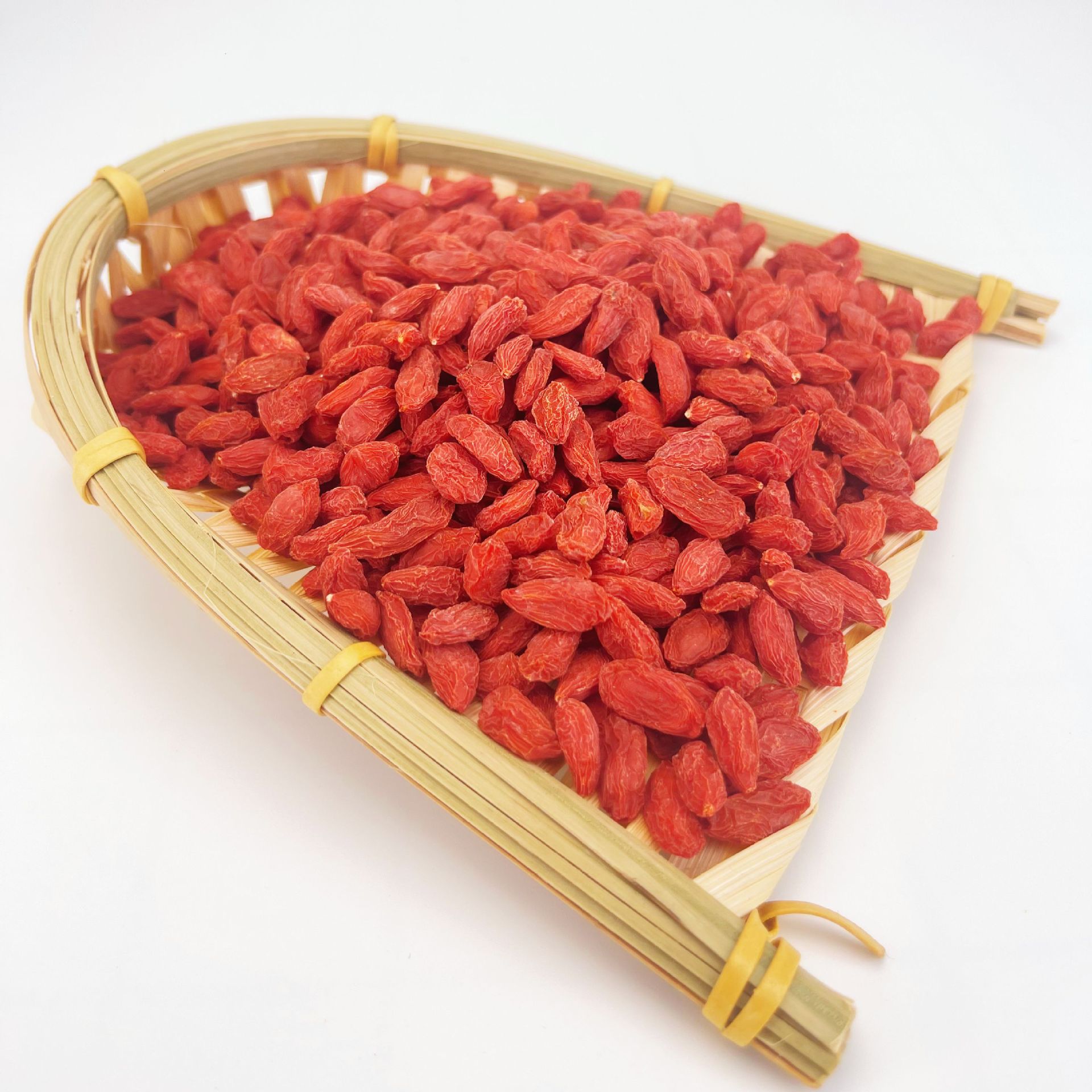 Authentic Ningxia Wolfberry Zhongning First Crop Red Wolfberry Wolfberry Selected Wolfberry No-Wash Soaked in Water for Soup and Wine