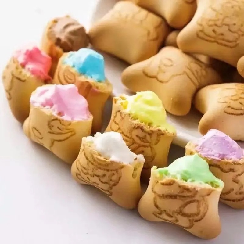 Bear sandwich biscuits full box wholesale small package children's breakfast heart-filling biscuits online celebrity nostalgic snack gift bag