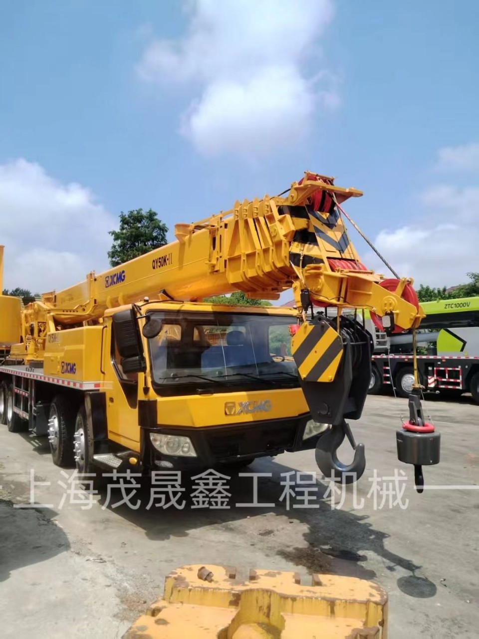 Доступная цена на б/у грузовые краны Xcmg и Sany на 50 тонн, несколько б/у грузовых кранов