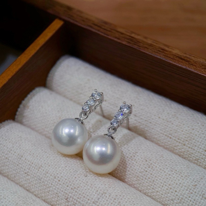 Аксессуары из платины Pt900 Простые вертикальные серьги с цирконами, бусины 9-10мм, бусины не включены