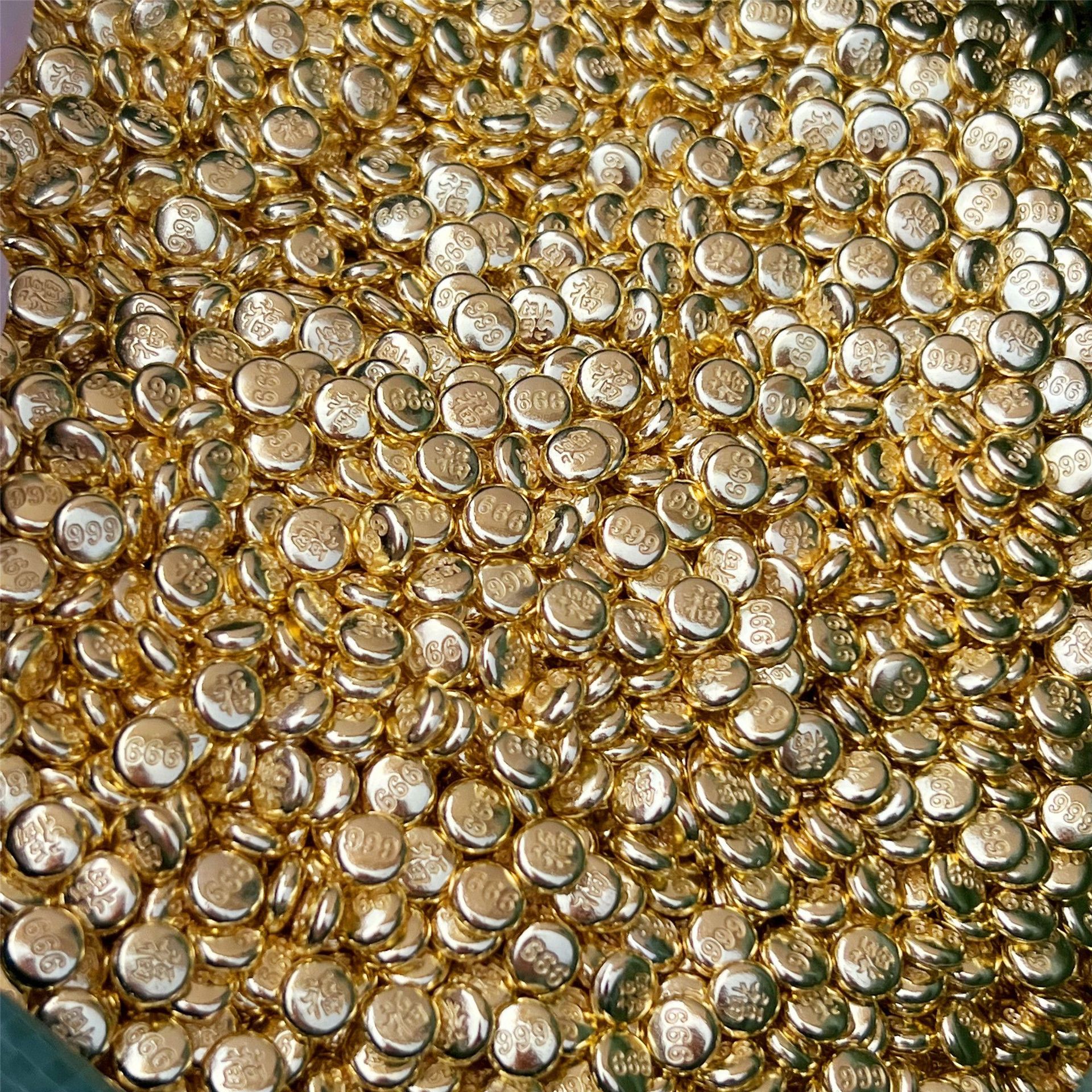 Alloy Small Gold Bean Ornaments Mini Gold Bean Ornaments for Opening, Housewarming, Wedding Gifts, Home Decorations