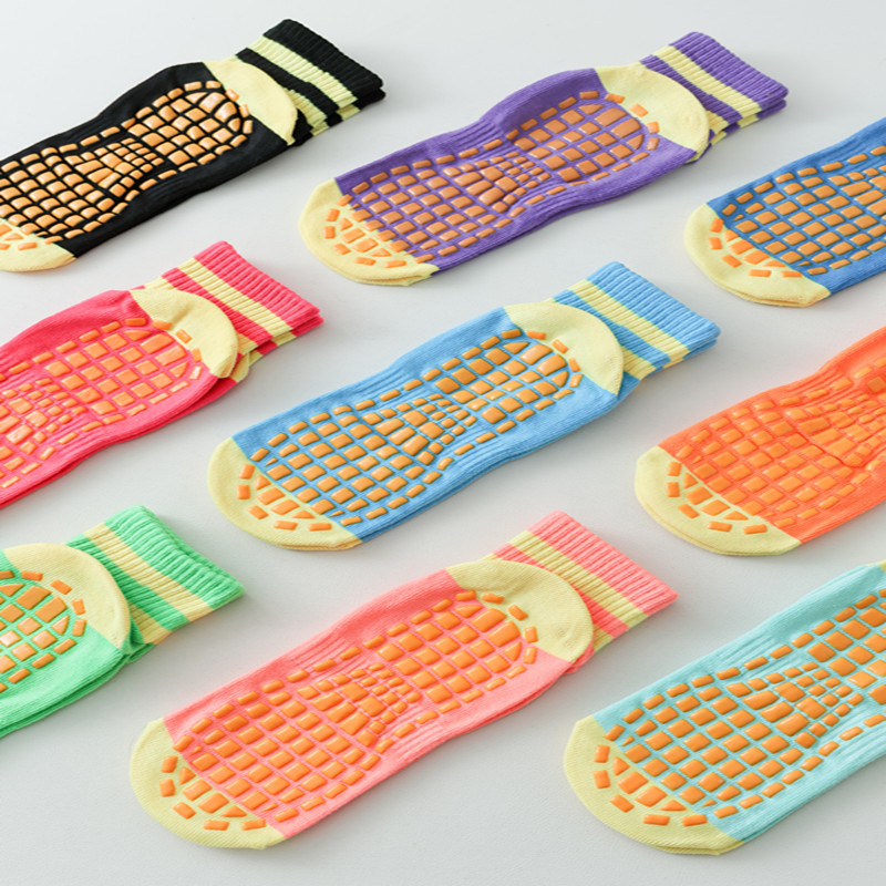 Trampoline socks factory direct tube anti-slip socks high-top early education center floor socks free design LOGO
