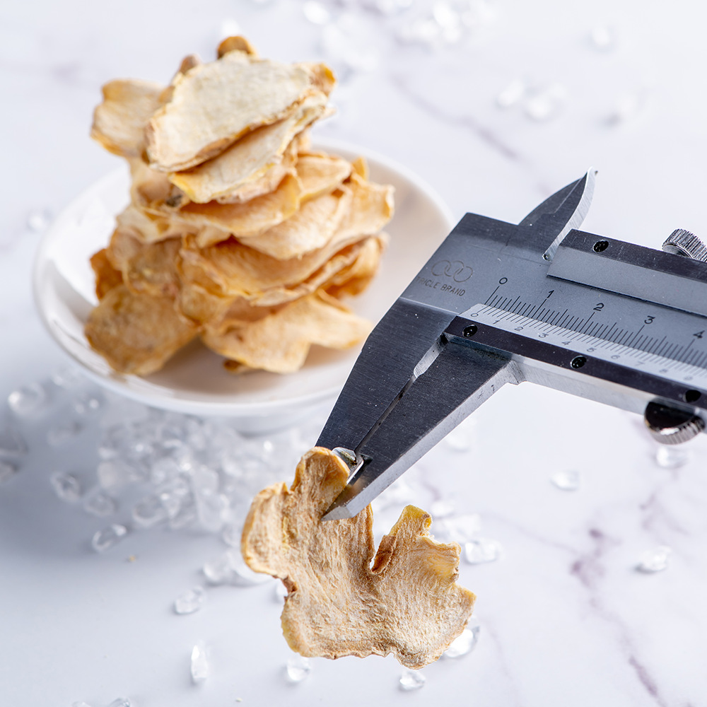 Factory wholesale Baijiazhen product raw organic small yellow ginger Dried ginger slices edible tea water 1mm ultra-thin bubble decoction pieces