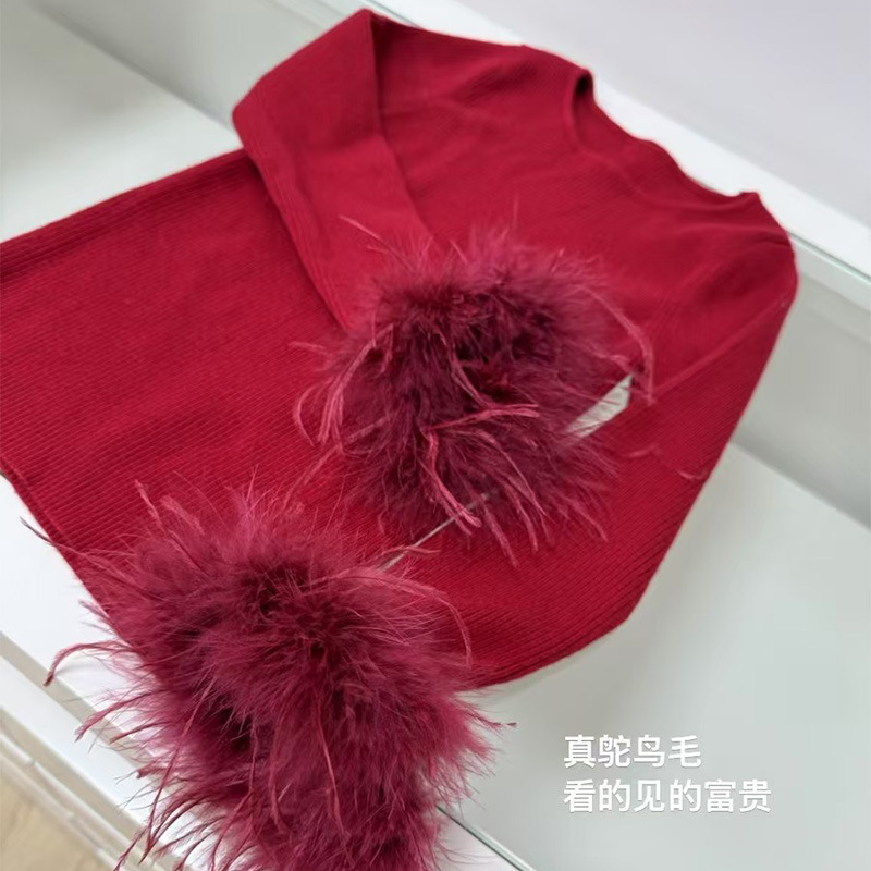 2024 New Girls Ostrich Hair Cuff Base Shirt Crewneck Pit Knitted Sweater Autumn and Winter Long Sleeve Base Sweater