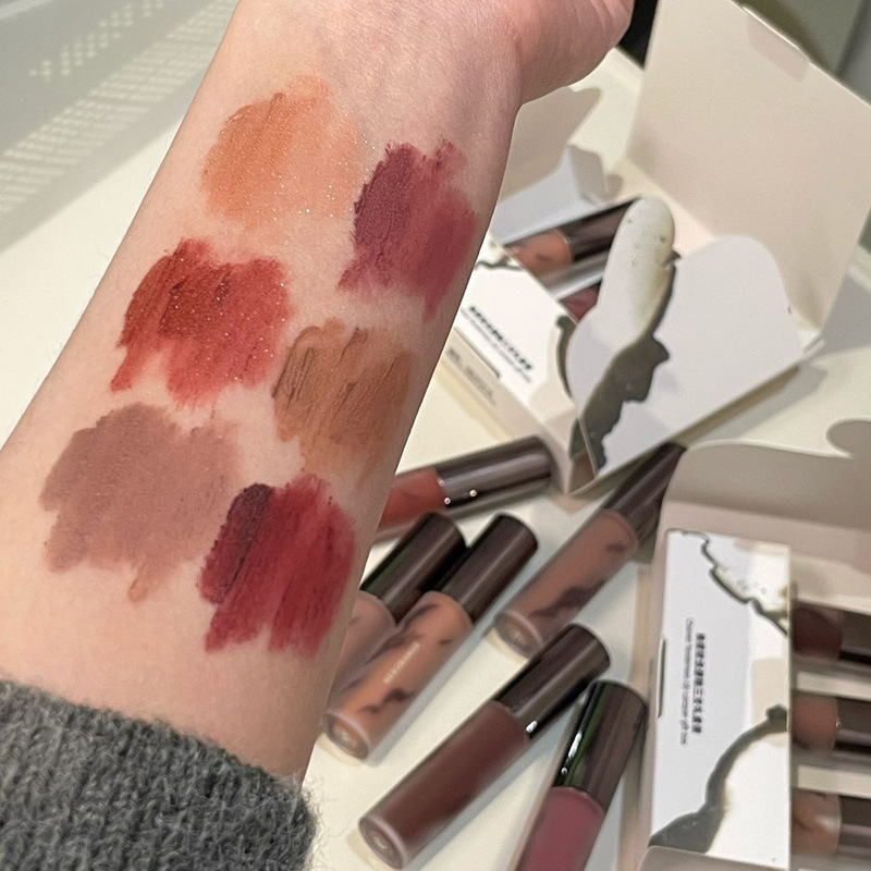 Herorange Matte Lip Glaze with Soft and Intense Desire, Moisturizing Lip Mud with Long-Lasting Color, Women's Lipstick Set