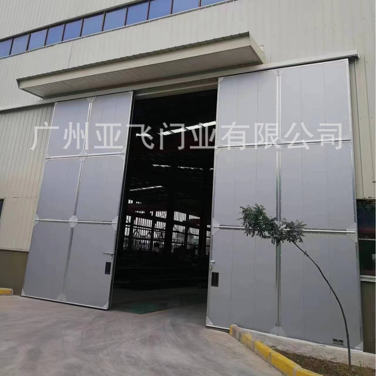 Factory Sliding Doors Are Sturdy, Wind-Resistant, Beautiful and Durable, High-Quality and Affordable, Worry-Free After-Sales Service. Factory Sliding Doors
