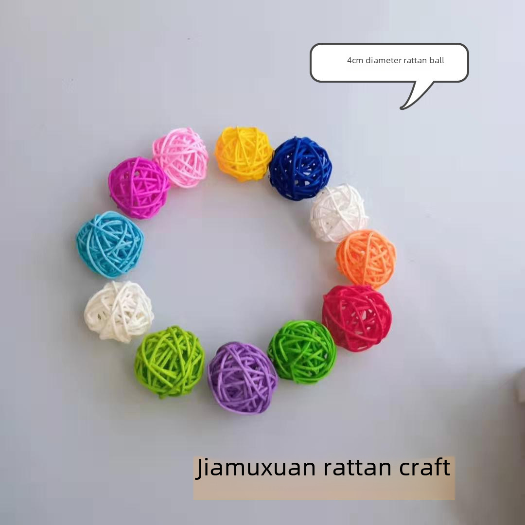 Dehua manufacturers long-term spot supply of 4cm rattan ball kindergarten decorative air hanging ornaments