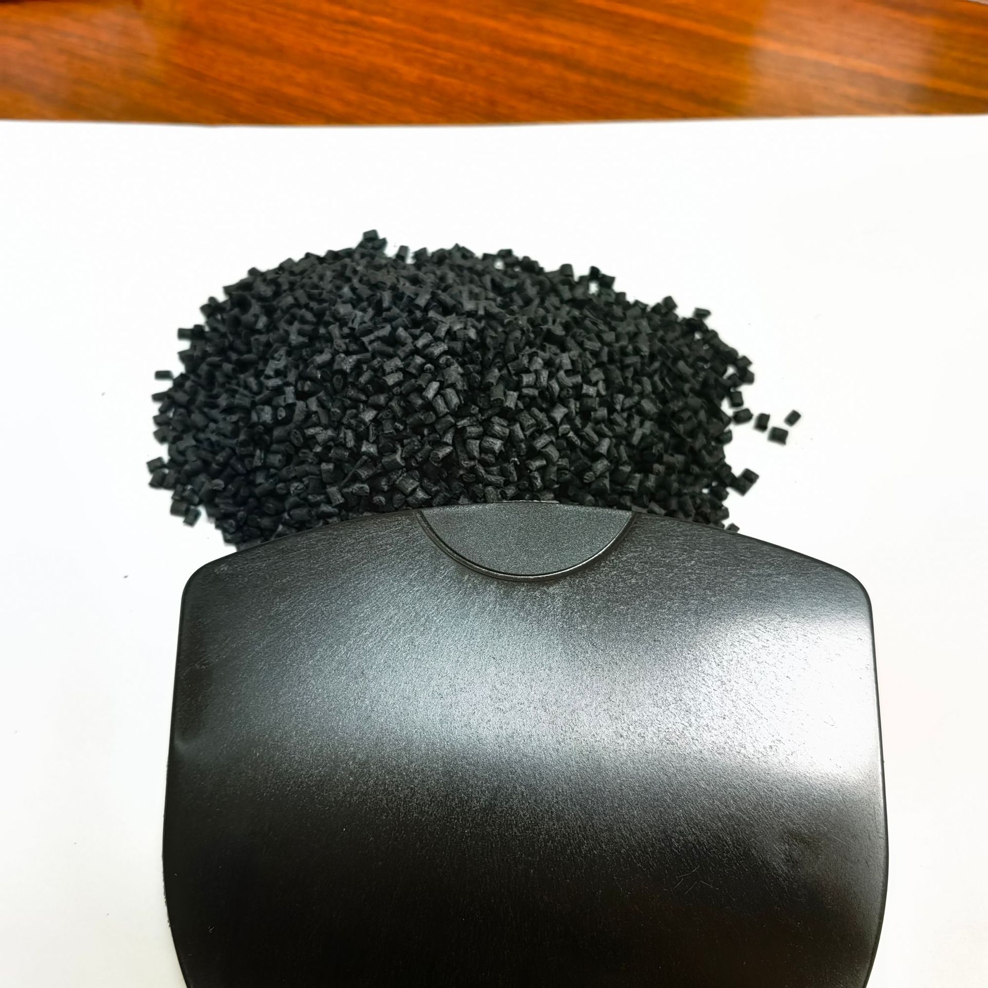 Fireproof Pbt Fiber Particles, High Impact, Good Fluidity and Strong Toughness, Rear Shell Model of Exhaust Fan, Long-Term Supply