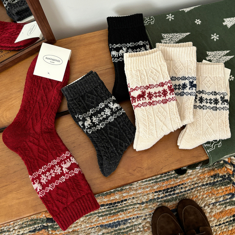 Suxinaimin Fair Isle Series Wool Socks Women's Winter Warm Mid-Calf Christmas Retro Elk Pile Socks
