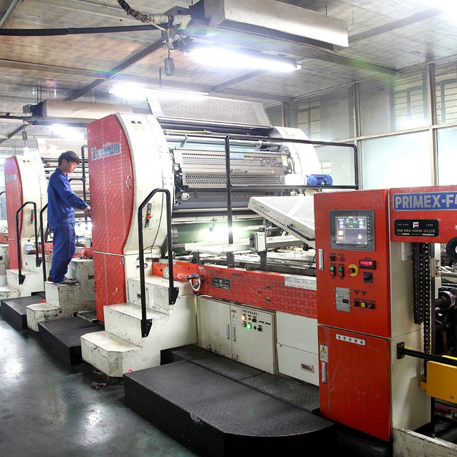 Factory in stock tinplate box packaging metal window storage box round rectangular square iron box iron can