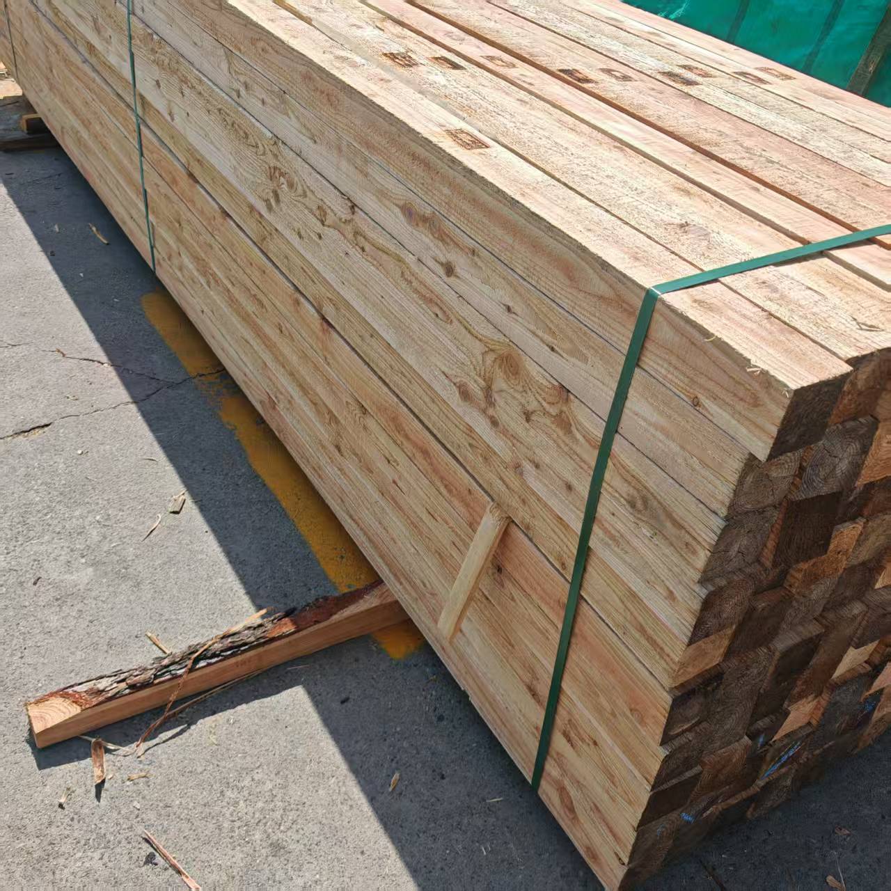 Fumigation of Wood Squares, Fumigation of Larch Wood Squares, Construction Site Infrastructure Wood, Support Templates, Square Wood Strips, Infrastructure Railway Tracks