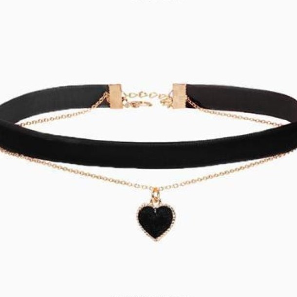 Christmas New Year Red Pendant Girl Vintage Velvet Choker Necklace Distinctive Sweet Love Clavicle Chain Necklace