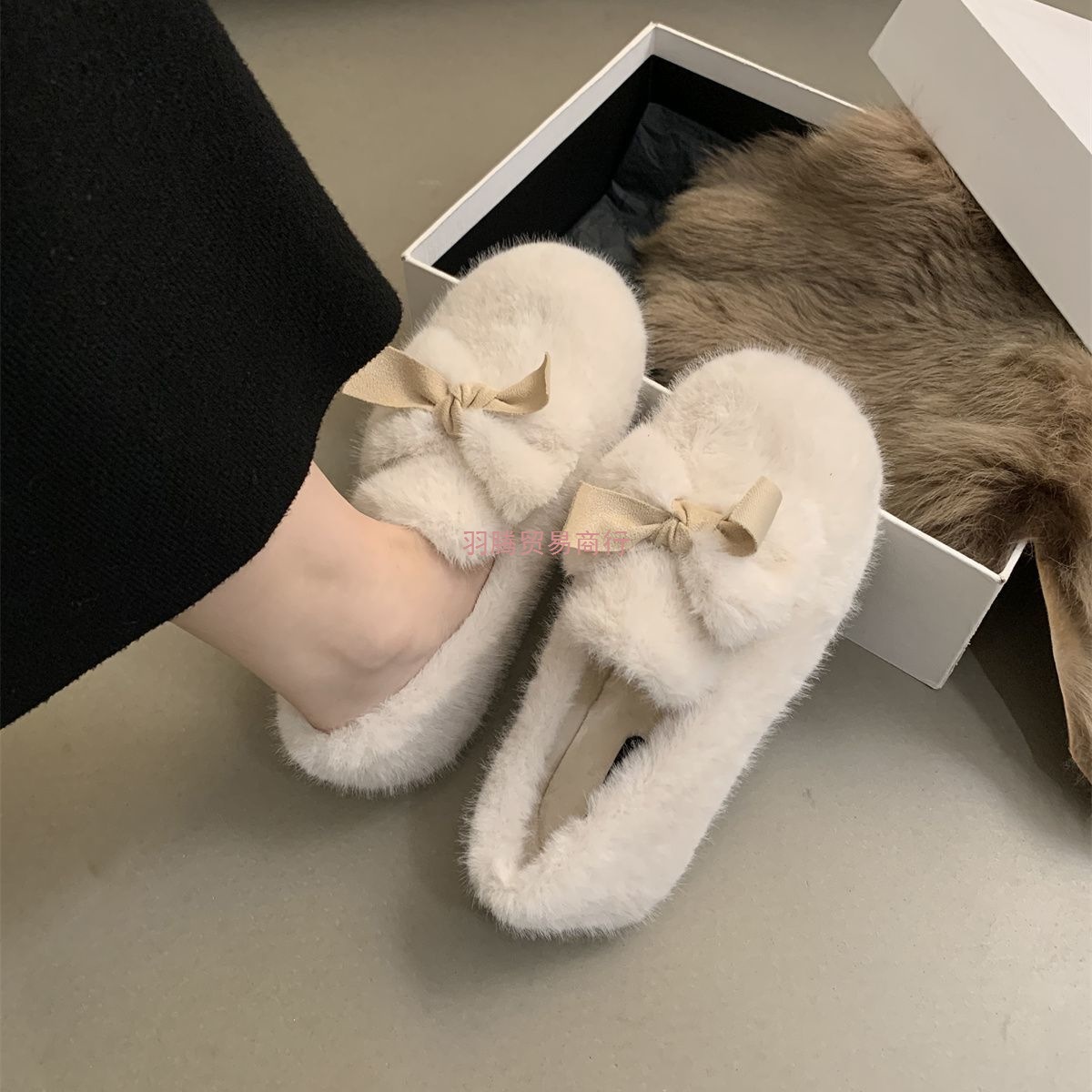 Slip-On Loafers for Women, Winter Plush Cotton Shoes, 2025 New Style, Bow-Knot Furry Shoes, Outdoor Plush Cotton Shoes for Women