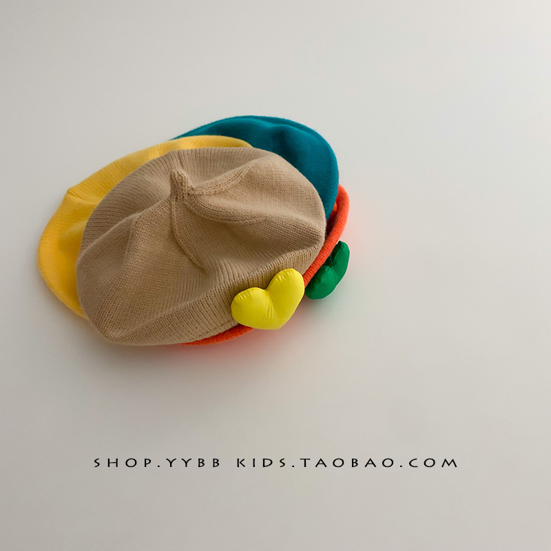 ins Western Style Love Beret 2022 New Children's Knitted Painter Hat Girl Baby Autumn and Winter Travel Hat