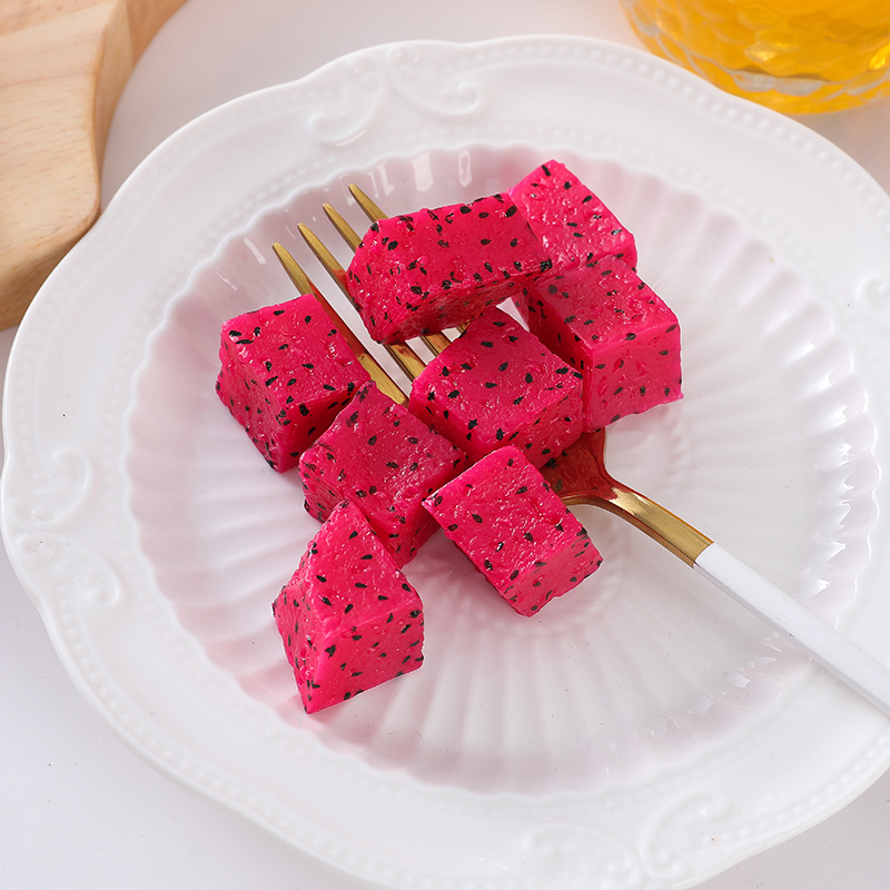 Simulation fruit diced model fruit block fake kiwi fruit pitaya watermelon model fruit pie salad smoothie accessories