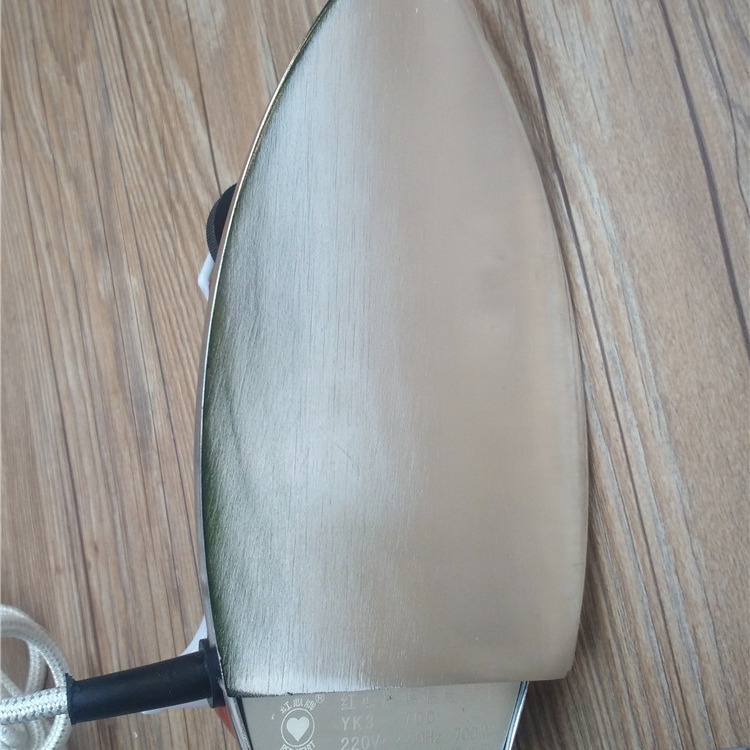Red heart old-fashioned temperature-regulating iron iron iron iron iron dry without steam 500W 700W