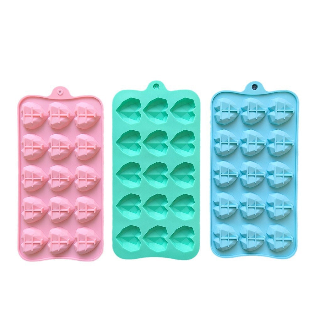 Silicone 15-Piece Diamond Heart Chocolate Mold Fudge Ice Tray Mold DIY Cake Decoration Baking Tool 68